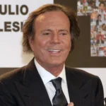 dos-mujeres-acusan-al-cantante-julio-iglesias-de-abuso-sexual-en-nueva-denuncia_7699518e-850b-43ec-9a51-f51ce9bc7708_medialjnimgndimage=fullsize