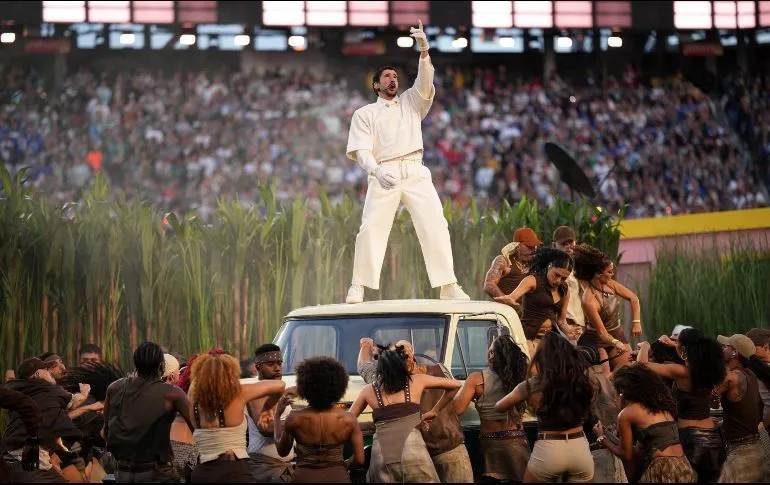 bad_bunny_x15520299x_crop1770697642370.jpg_1970638775