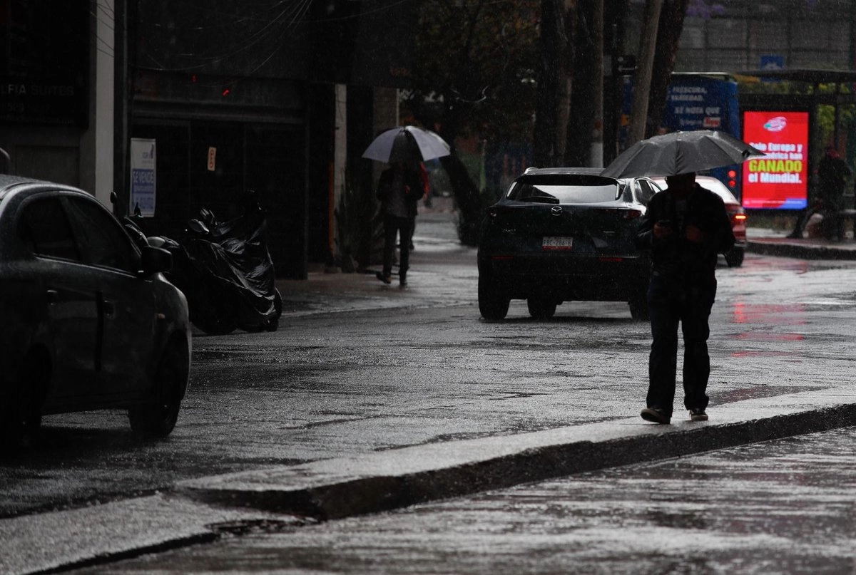 activan-alerta-amarilla-en-10-alcaldias-por-fuertes-lluvias_d9cbbb31-ca87-4291-ae73-aaa1e52a28c8_medialjnimgndimage=fullsize