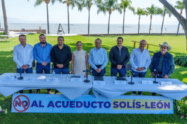 alcaldes-de-guanajuato-piden-a-sheinbaum-cancelar-el-acueducto-solis-en-el-lago-de-chapala_3c48a8fa-0691-459d-b0f1-72839583f425_medialjnimgndimage=fullsize