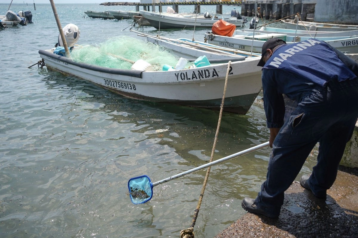 apoyaran-con-15-mil-pesos-a-afectados-por-derrame-en-veracruz-y-tabasco_f9ec16a9-1d5c-40b4-9ab9-7d45591b1da6_medialjnimgndimage=fullsize