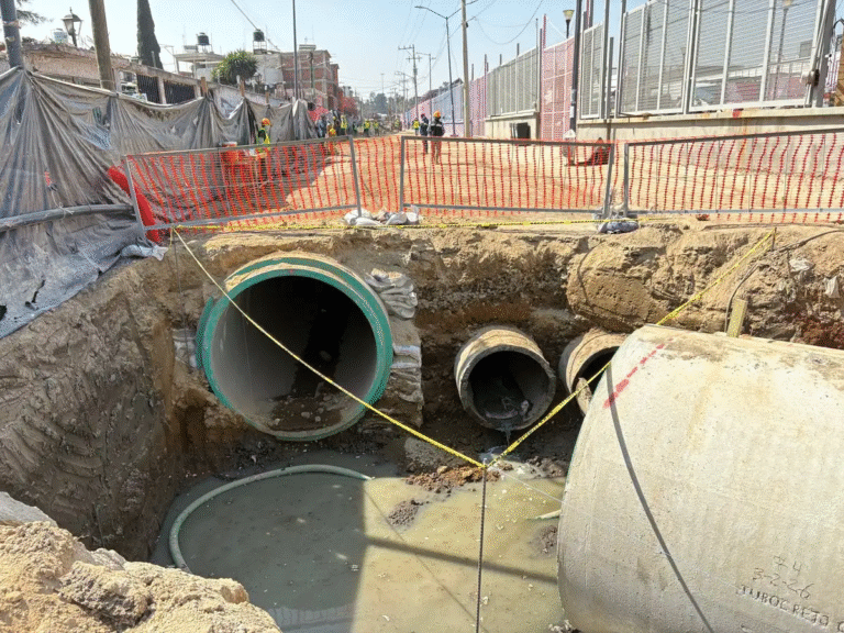 con-obras-e-infraestructura-se-atienden-puntos-de-riesgo-de-inundaciones-en-la-paz-edomex_b130d2bd-cb02-45ca-b014-b2dc8859943f_media