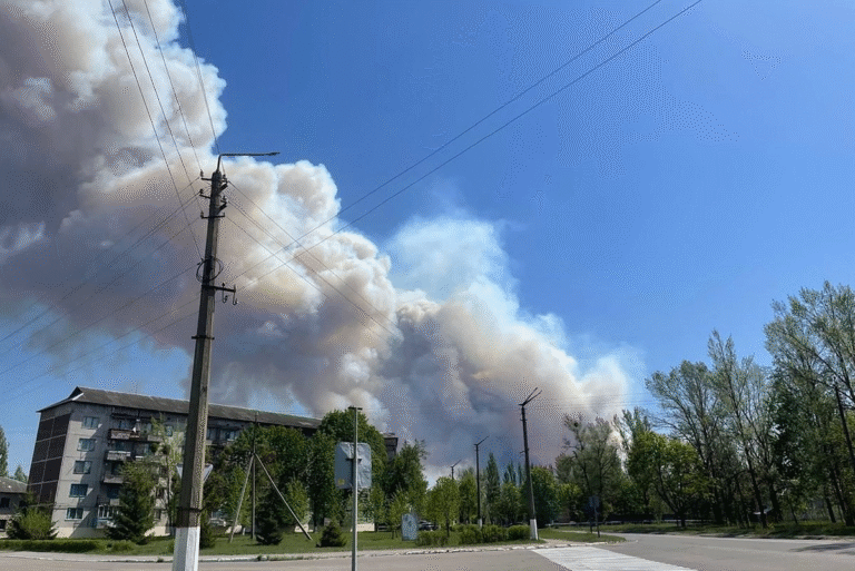 bosque-de-chernobil-sufre-incendio-tras-caida-de-drones_53085289-6b88-4a20-892c-7c5b411fe08d_medialj