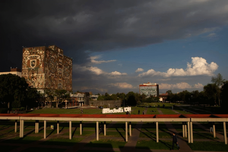 unam-aplicara-191-mil-177-examenes-en-linea-a-licenciatura-en-6-fechas_57508f5e-f535-4778-8aa9-3cb29be52841_medialjnimgndimage=fullsize