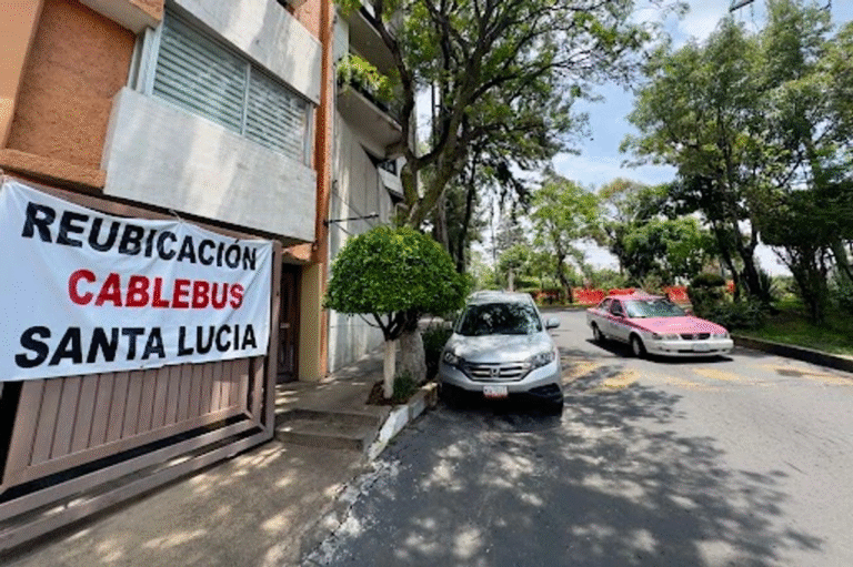 avanza-obra-del-cablebus-en-colina-del-sur-pese-a-la-inconformidad-de-vecinos_432fc65f-93e3-4183-8619-4e5ef37a5cbc_medialjnimgndimage=fullsize