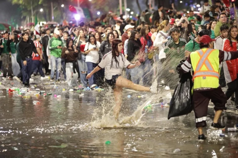 cdmx-activa-alerta-naranja-por-lluvias-reportan-inundaciones-en-la-roma_fea53c26-1766-4248-8c67-530a4dcc96f6_medialjnimgndimage=fullsize
