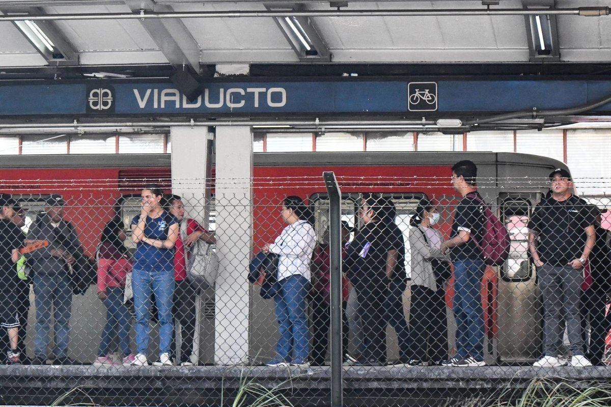 cierran-las-estaciones-pino-suarez-y-allende-de-linea-2-del-metro-por-presencia-de-manifestantes_0eceaf9e-1e1d-4bb1-a0e6-e49dca29d1c1_medialjnimgndimage=fullsize