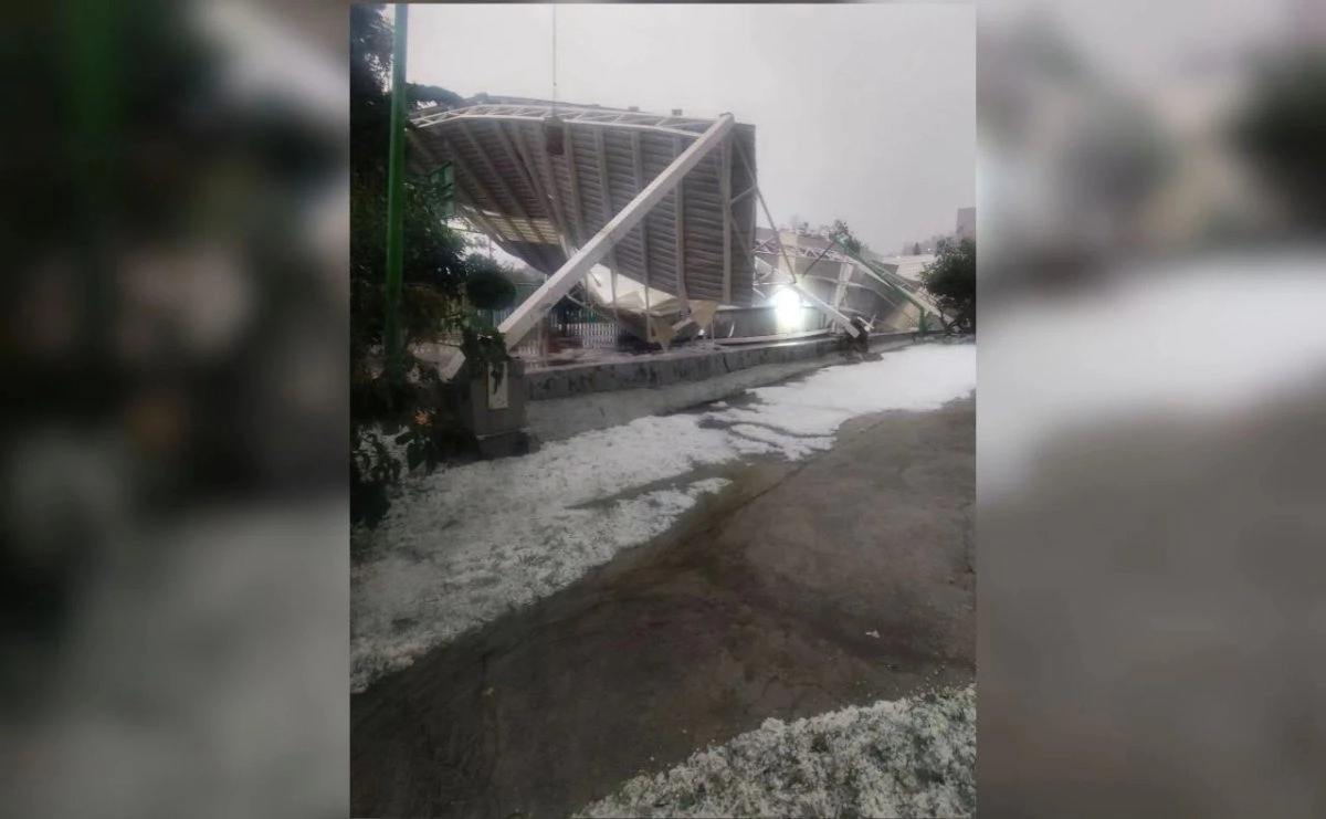 cdmx-granizo-tira-techados-y-suspenden-el-cablebus_4297621b-9f09-45dc-8406-412749144ccf_medialjnimgndimage=fullsize