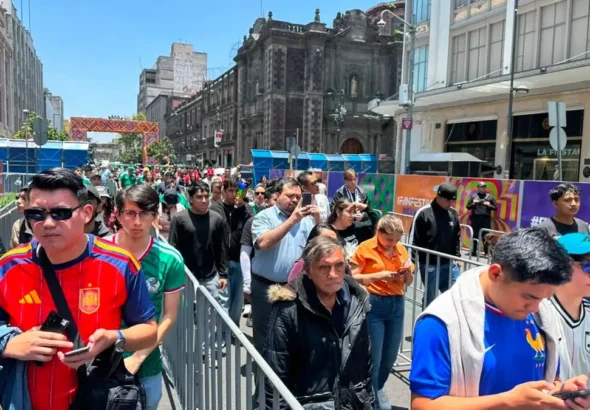 fan-fest-del-zocalo-registra-largas-filas-para-disfrutar-de-la-semifinal-espana-vs-francia_5e72e164-73da-4a00-a1e2-ac57d2eb7de9_media
