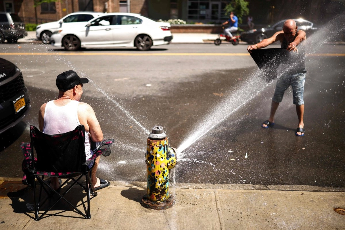 ola-de-calor-sofoca-costa-este-de-eu-con-temperatura-de-hasta-46c-alerta-en-partidos-del-mundial_48ade742-0b8e-44fc-9c17-4cbac649005a_medialjnimgndimage=fullsize