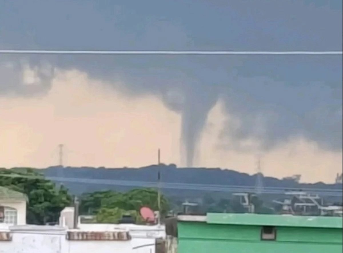 tromba-marina-impacta-en-alvarado-veracruz-repor